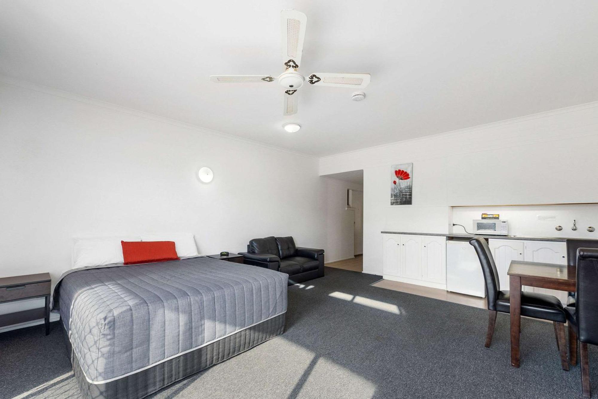 Comfort Inn & Suites Riverland Barmera Exterior foto